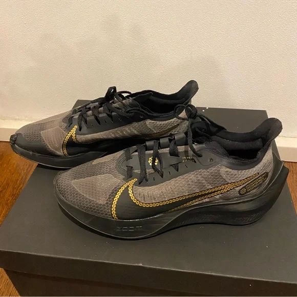 Nike Air Zoom Black & Gray Women’s Running Shoes Sneakers - Picture 5 of 7